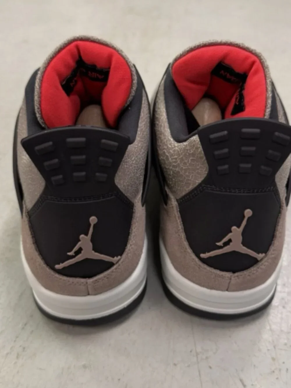 Nike Jordan 4 Retro Taupe Haze